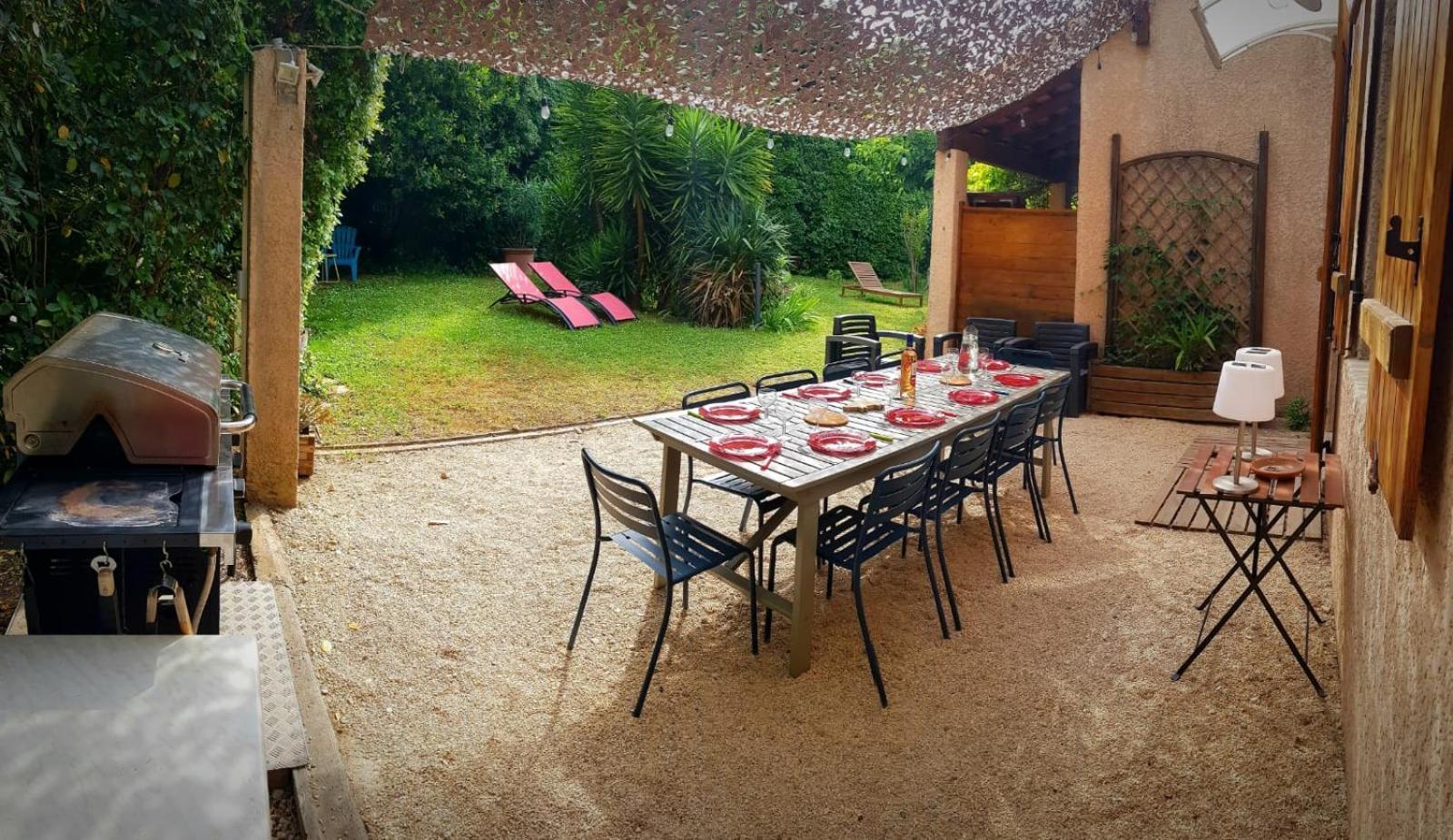 Petit Paradis Au Calme En Plein Marseille Exterior photo